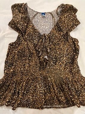 Old Navy Blouse Women’s XXL Leopard Print Ruffle Tie Neck Flutter Sleeve Peplum